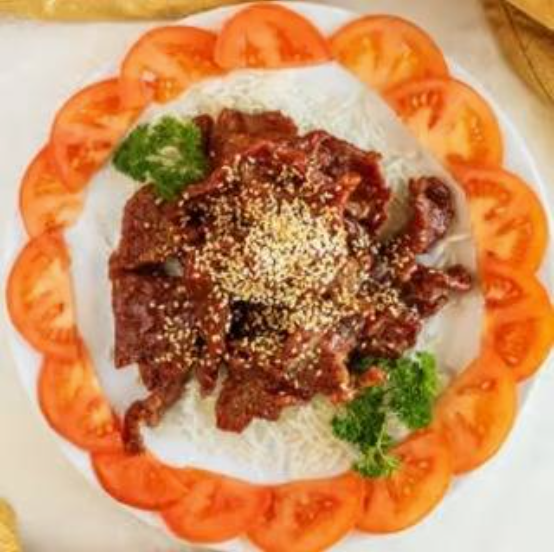 Fried Shredded Beef in Peking Sauce